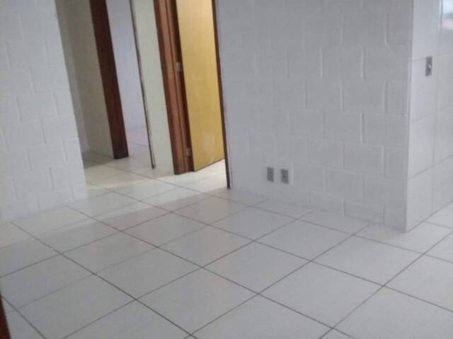 #78 - Apartamento para Venda em Esteio - RS